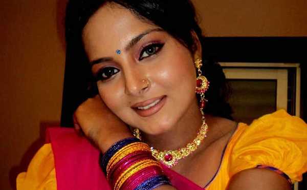 अंजना सिंह और आनंद ओझा की फिल्म लव एक्सप्रेस का फर्स्ट लुक रिलीज